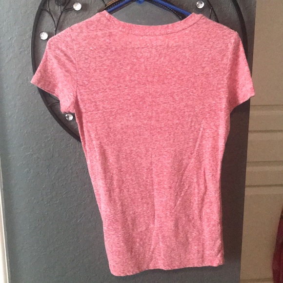 Aeropostale T-shirt - Picture 2 of 3